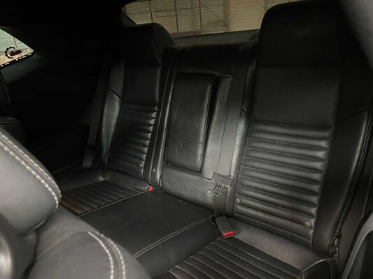 Dodge Challenger 5.7 V8 HEMI 372hp 2010
