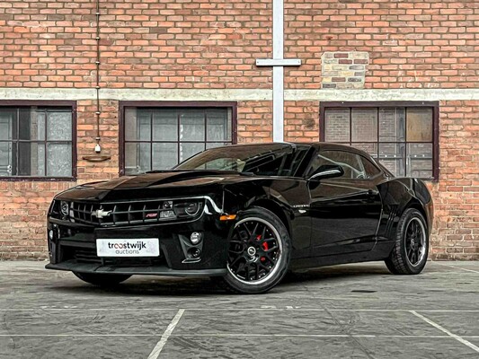 Luxury & sports cars in Boxmeer