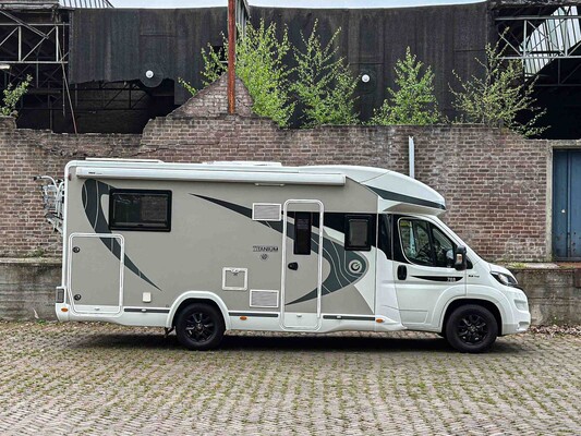 Chausson Titanium VIP 788 Automatic 130hp 2021 Camper