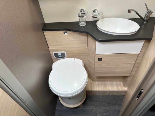 Chausson Titanium VIP 788 Automatic 130hp 2021 Camper