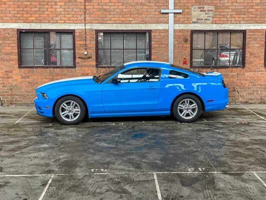 Ford Mustang 3.7 V6 309hp 2014, S-079-ZJ