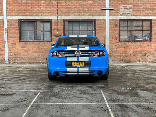 Ford Mustang 3.7 V6 309hp 2014, S-079-ZJ