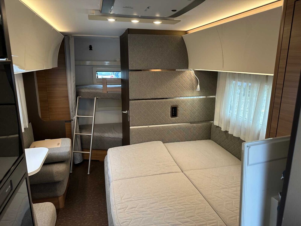 Adria Alpina 663 2018 Wohnwagen, 24-WX-KZ