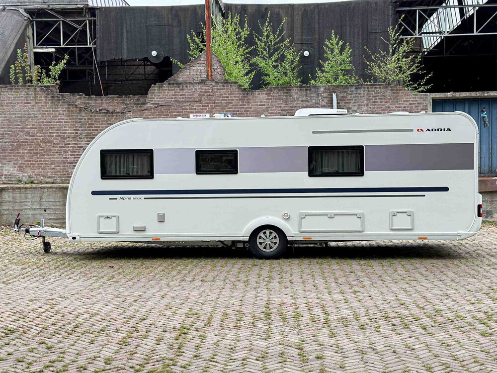 Adria Alpina 663 2018 Wohnwagen, 24-WX-KZ