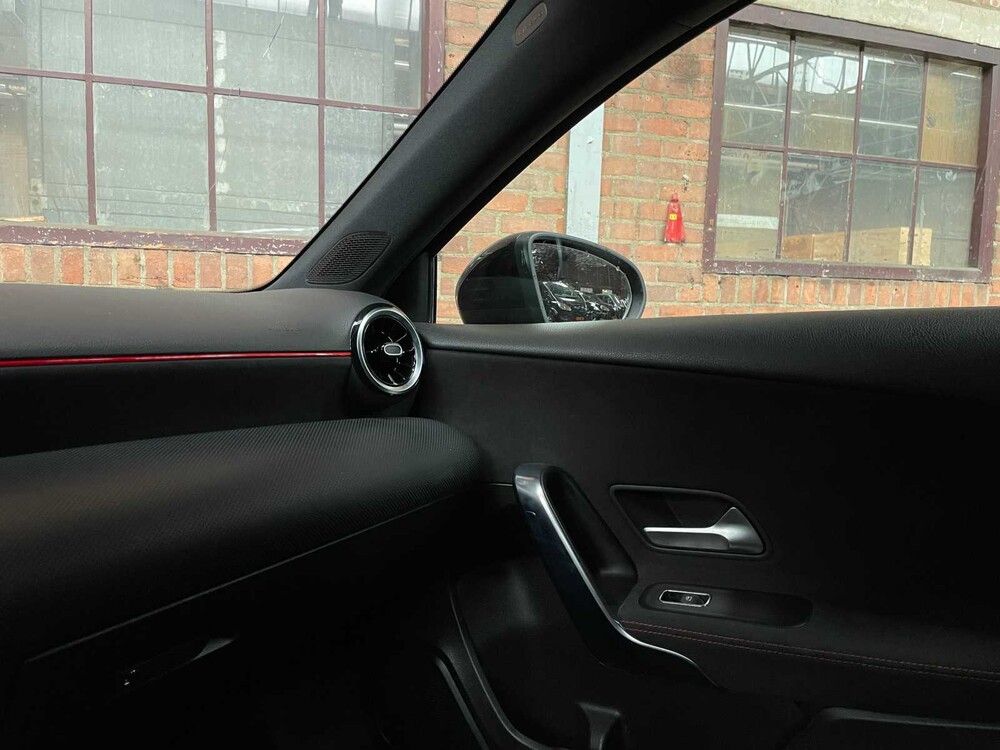 Mercedes-Benz A180d AMG Business Solution 116PS 2018 A-Klasse, XJ-192-K