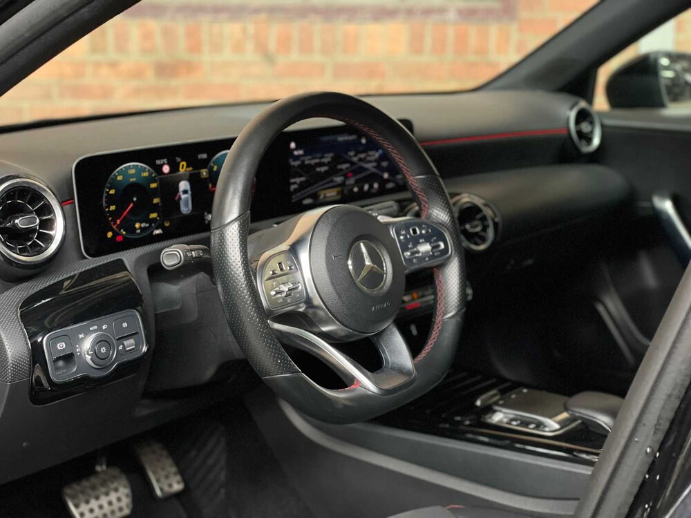 Mercedes-Benz A180d AMG Business Solution 116PS 2018 A-Klasse, XJ-192-K