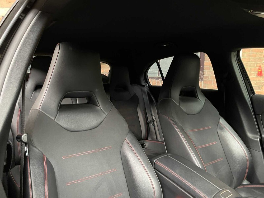 Mercedes-Benz A180d AMG Business Solution 116PS 2018 A-Klasse, XJ-192-K