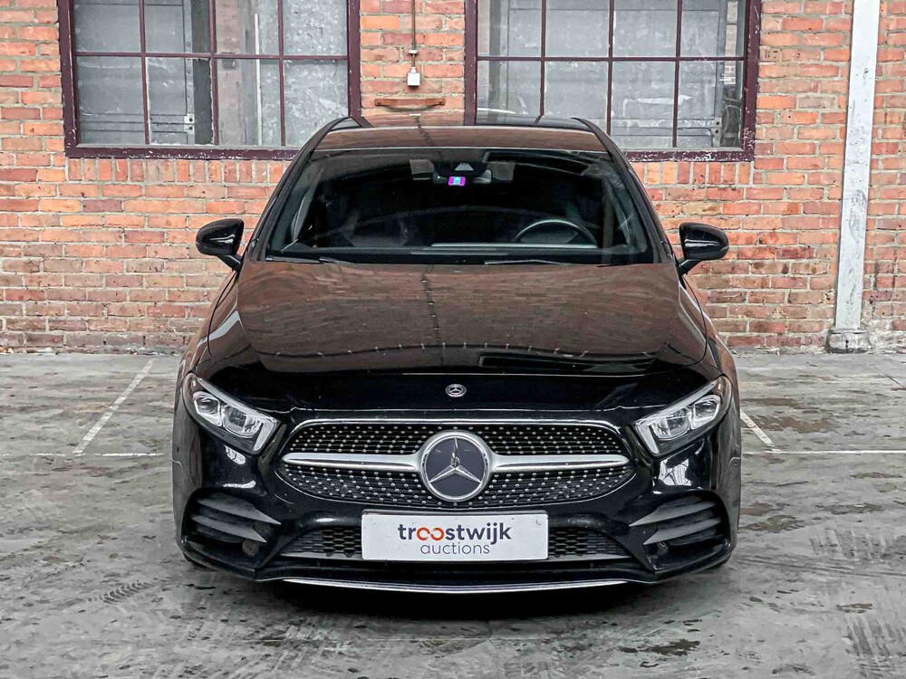 Mercedes-Benz A180d AMG Business Solution 116PS 2018 A-Klasse, XJ-192-K