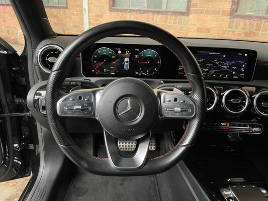 Mercedes-Benz A180d AMG Business Solution 116hp 2018 A-class, XJ-192-K