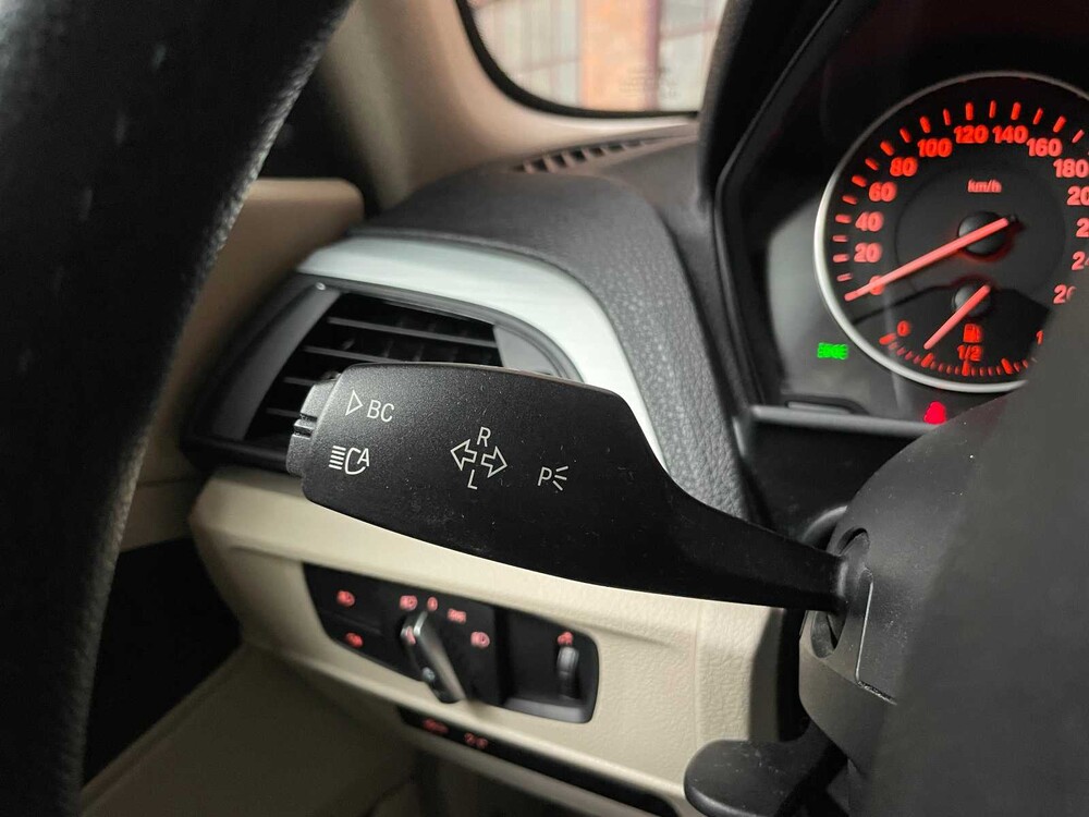 BMW 125i Business+ 300PS 2012 1er, 7-ZSJ-54