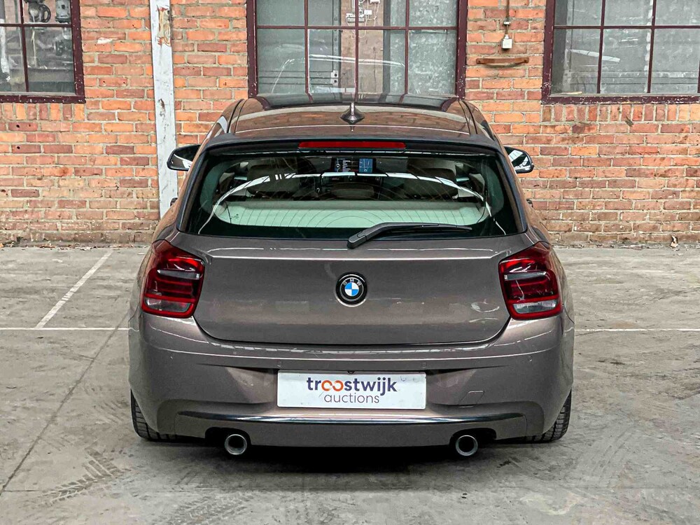 BMW 125i Business+ 300PS 2012 1er, 7-ZSJ-54