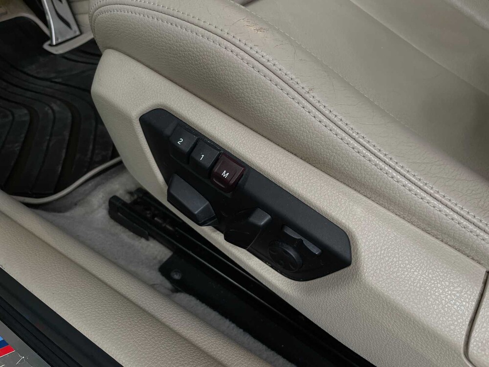 BMW 125i Business+ 300PS 2012 1er, 7-ZSJ-54