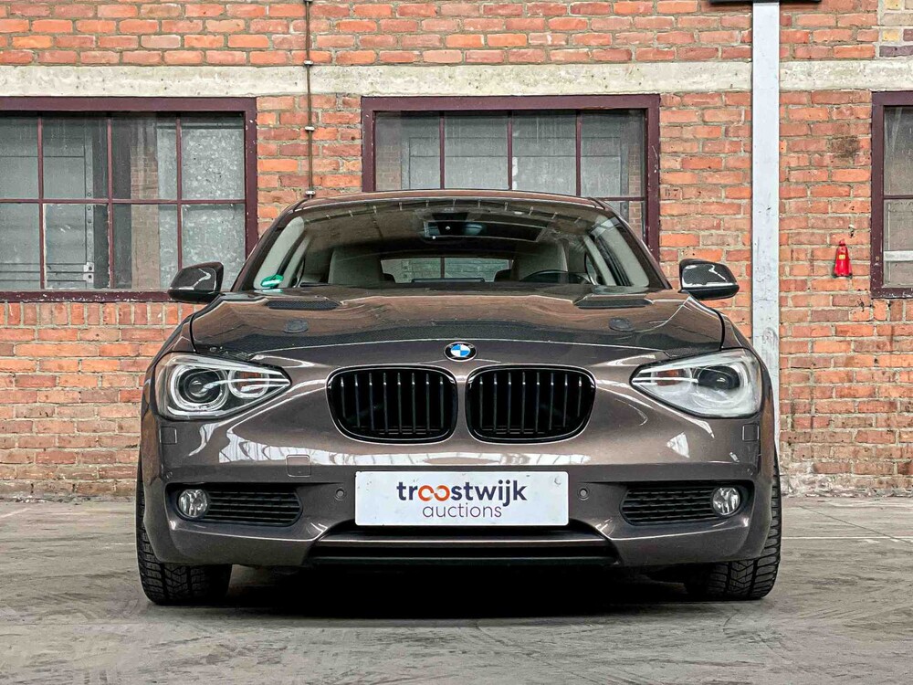 BMW 125i Business+ 300PS 2012 1er, 7-ZSJ-54
