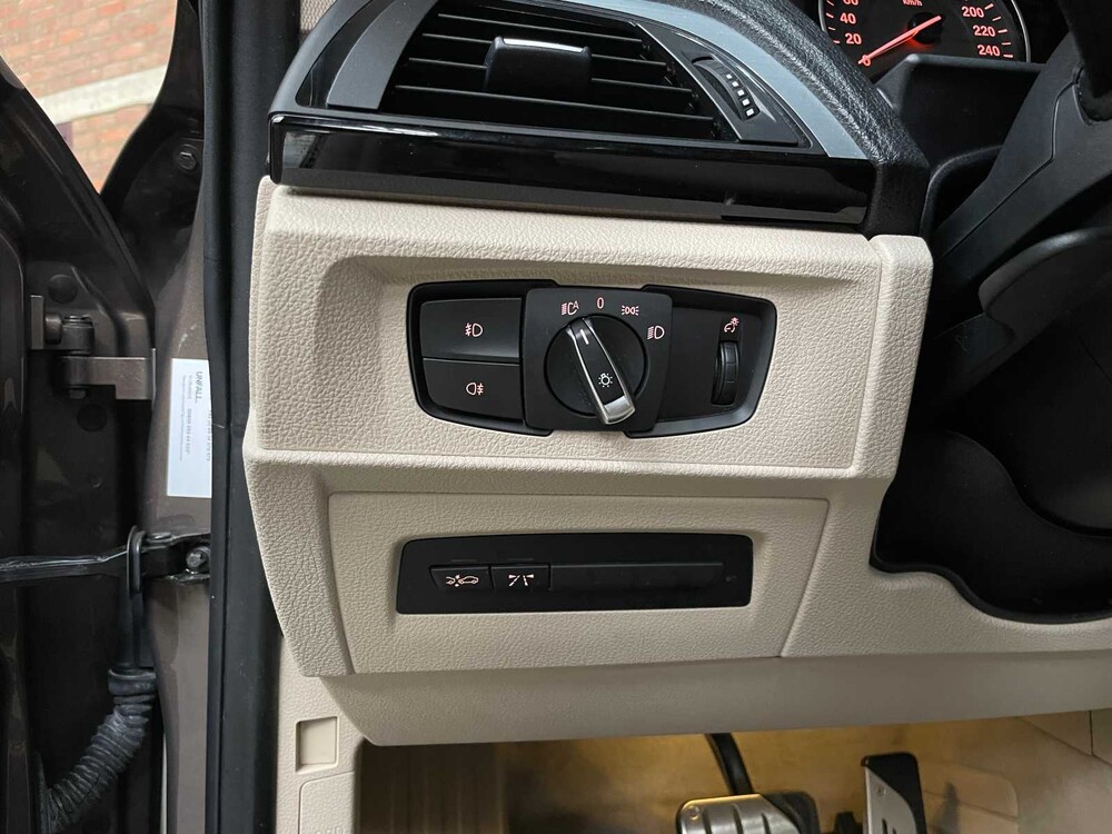 BMW 125i Business+ 300PS 2012 1er, 7-ZSJ-54