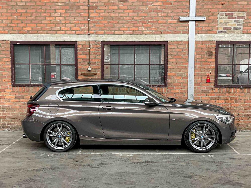 BMW 125i Business+ 300PS 2012 1er, 7-ZSJ-54