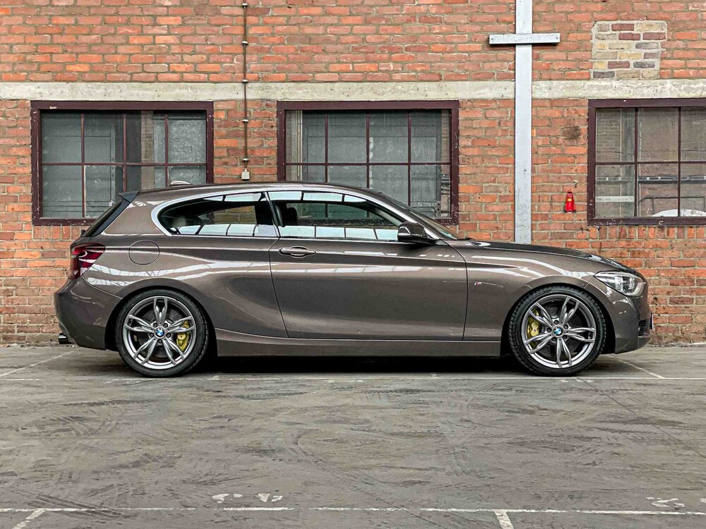BMW 125i Business+ 300PS 2012 1er, 7-ZSJ-54