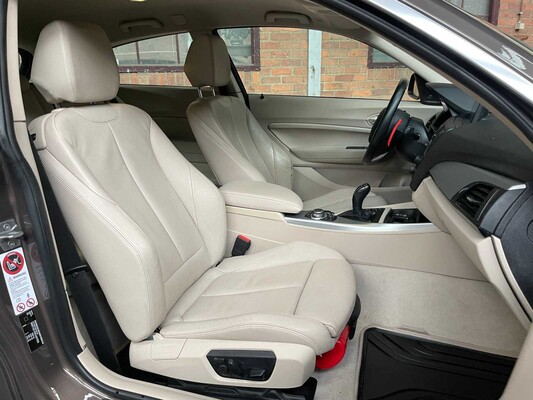 BMW 125i Business+ 300hp 2012 1-Series, 7-ZSJ-54
