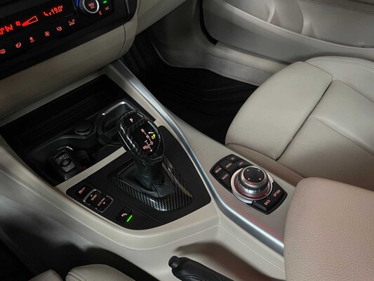 BMW 125i Business+ 300hp 2012 1-Series, 7-ZSJ-54