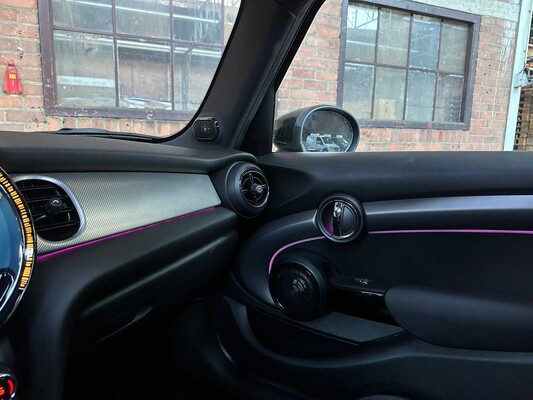 Mini Cooper S JCW 2.0 161hp 2021, X-565-GZ
