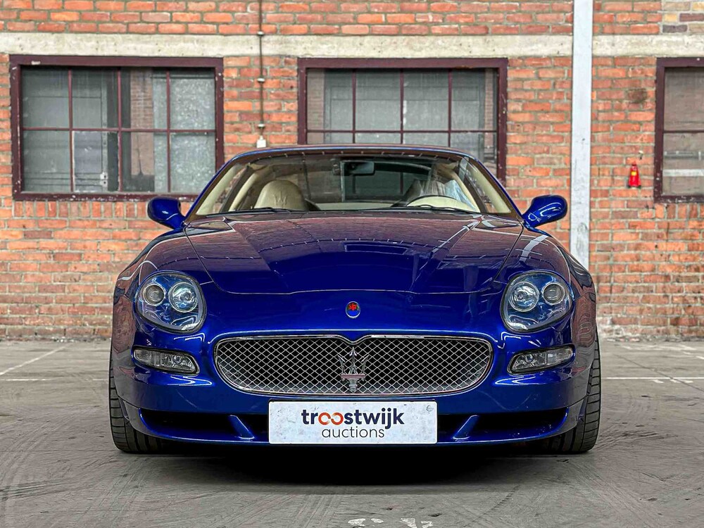 Maserati GranSport Coupé 4.2 V8 400pk 2005 Youngtimer