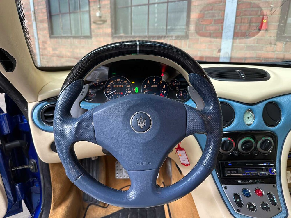 Maserati GranSport Coupé 4.2 V8 400pk 2005 Youngtimer