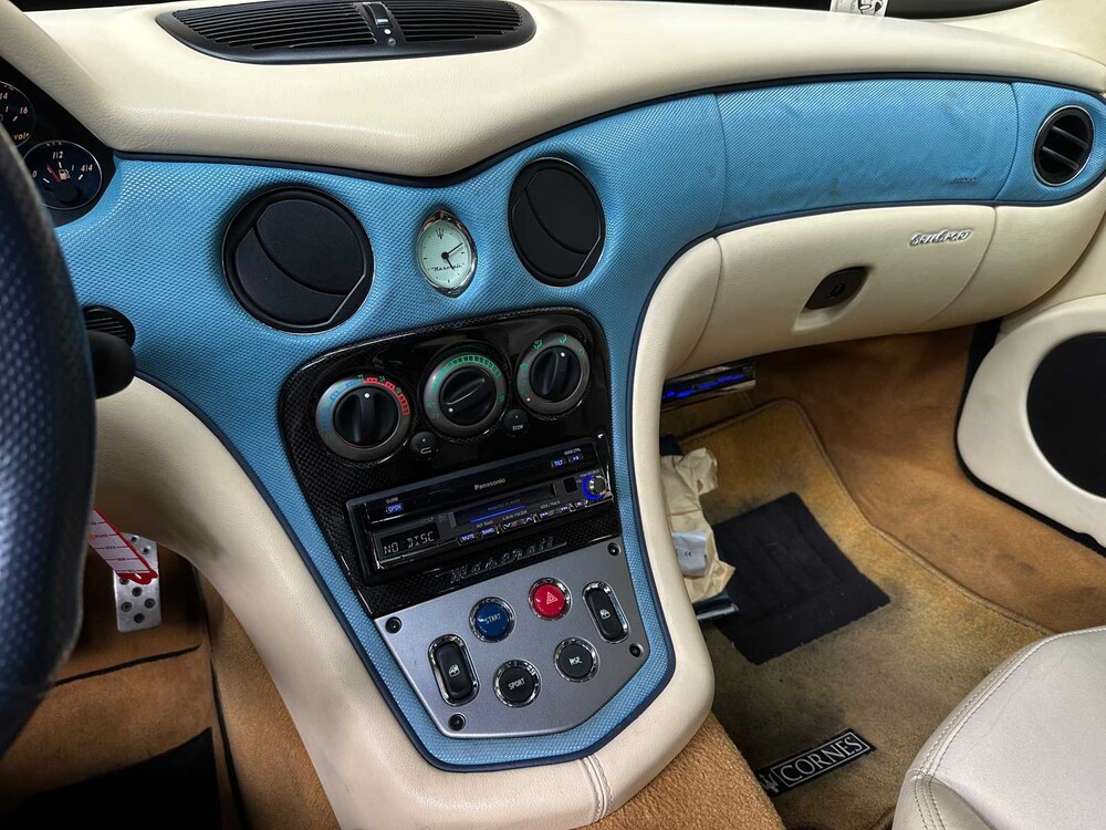 Maserati GranSport Coupé 4.2 V8 400pk 2005 Youngtimer