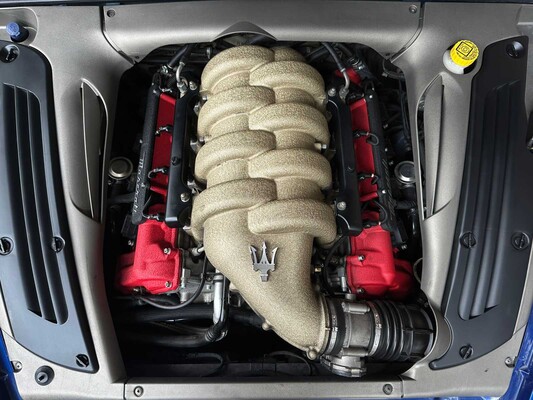 Maserati GranSport Coupé 4.2 V8 400hp 2005 Youngtimer