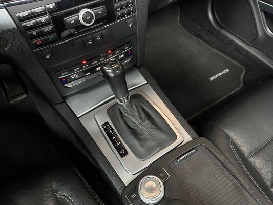Mercedes-Benz E350 CGI Elegance 3.5 V6 292hp 2009 E-class Coupé, 29-NHZ-8