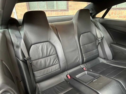 Mercedes-Benz E350 CGI Elegance 3.5 V6 292hp 2009 E-class Coupé, 29-NHZ-8