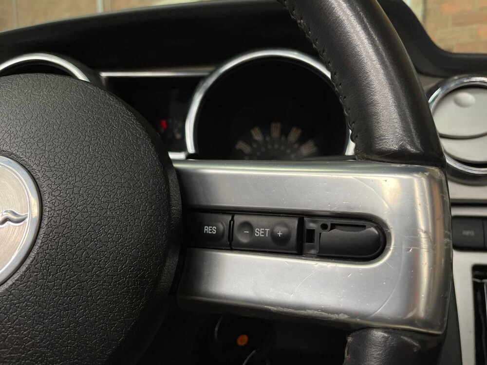 Ford Mustang Cabriolet 4.0 212pk 2005 Youngtimer