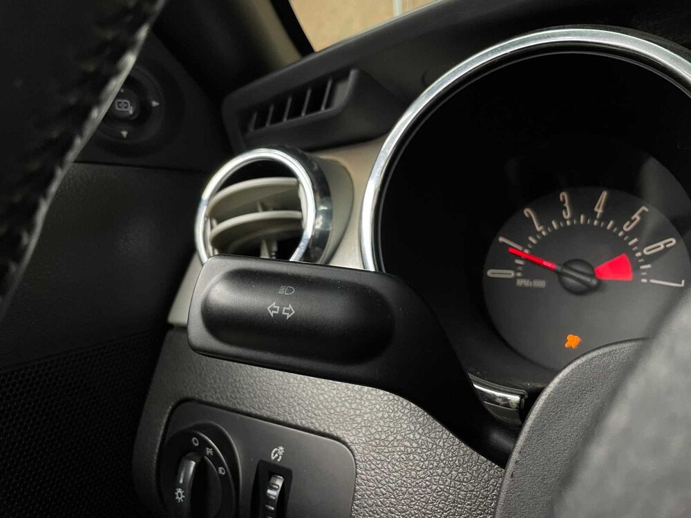 Ford Mustang Cabriolet 4.0 212pk 2005 Youngtimer