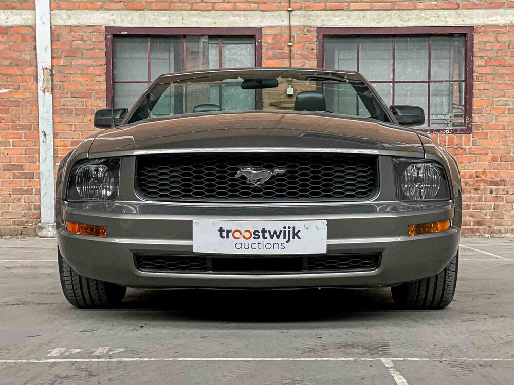Ford Mustang Cabriolet 4.0 212pk 2005 Youngtimer