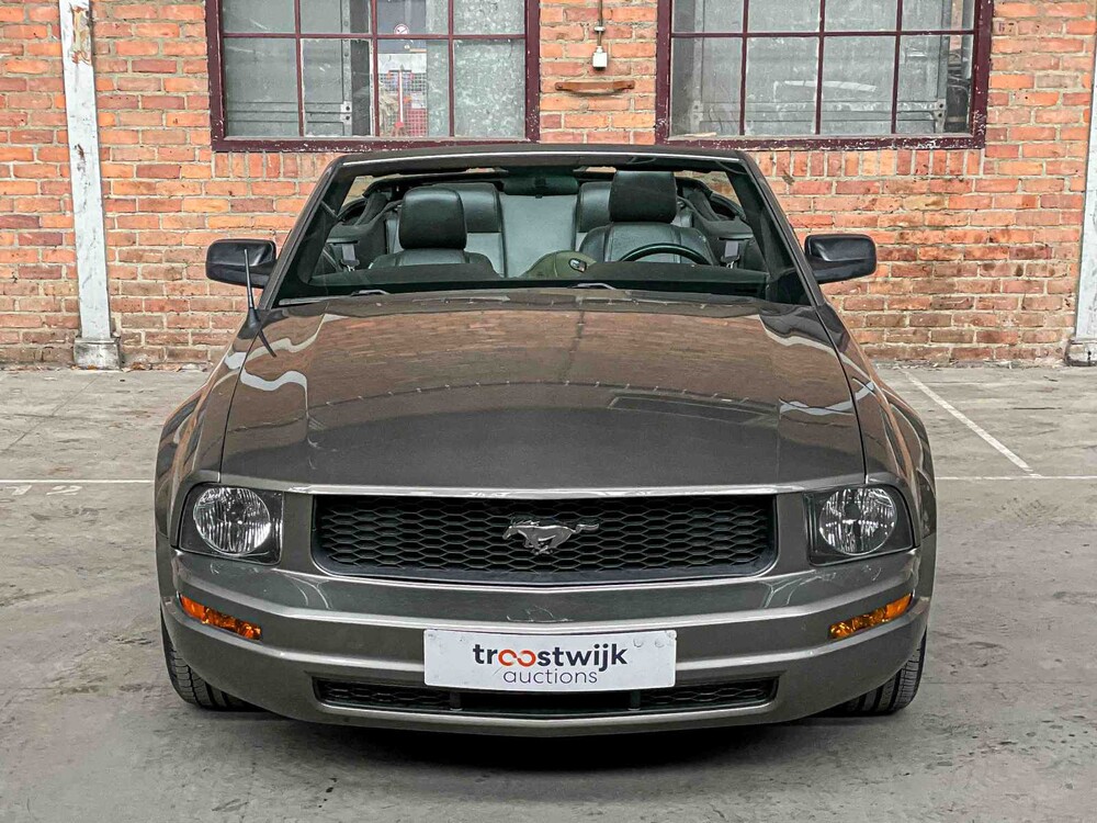 Ford Mustang Cabriolet 4.0 212pk 2005 Youngtimer