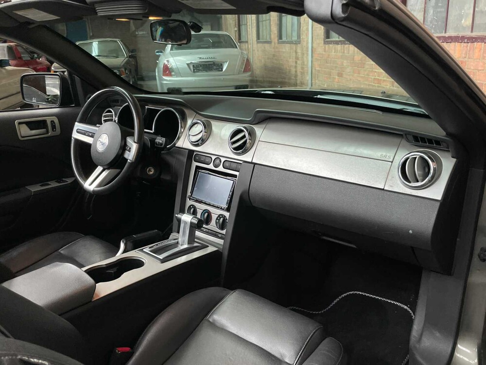 Ford Mustang Cabriolet 4.0 212pk 2005 Youngtimer