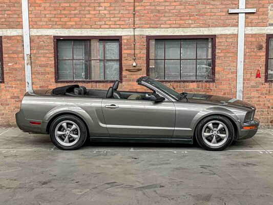 Ford Mustang Cabriolet 4.0 212hp 2005 Youngtimer