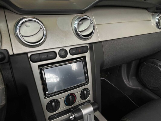 Ford Mustang Cabriolet 4.0 212hp 2005 Youngtimer