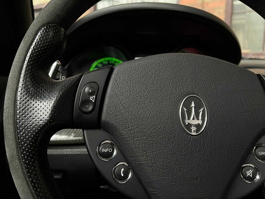 Maserati Quattroporte 4.2 V8 Sport GT S 401hp '42.000km' 401hp 2008