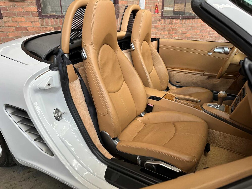 Porsche Boxster 987 2.7 245pk 2006 YOUNGTIMER