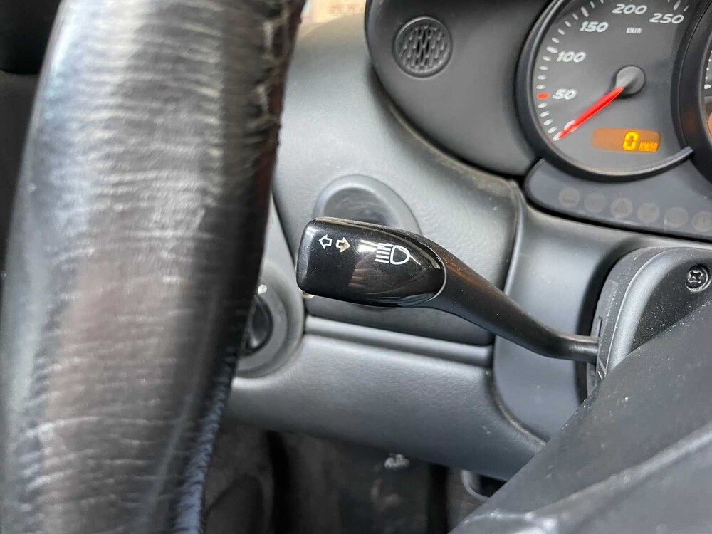 WP0ZZZ98Z1U601875 Porsche Boxster 986 2.7 220PS 2001 Youngtimer