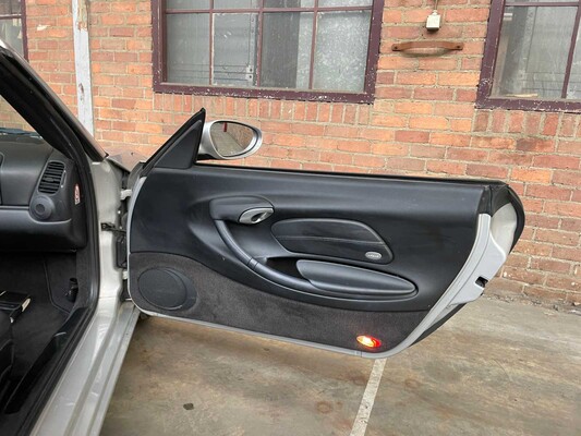 WP0ZZZ98Z1U601875 Porsche Boxster 986 2.7 220hp 2001 Youngtimer