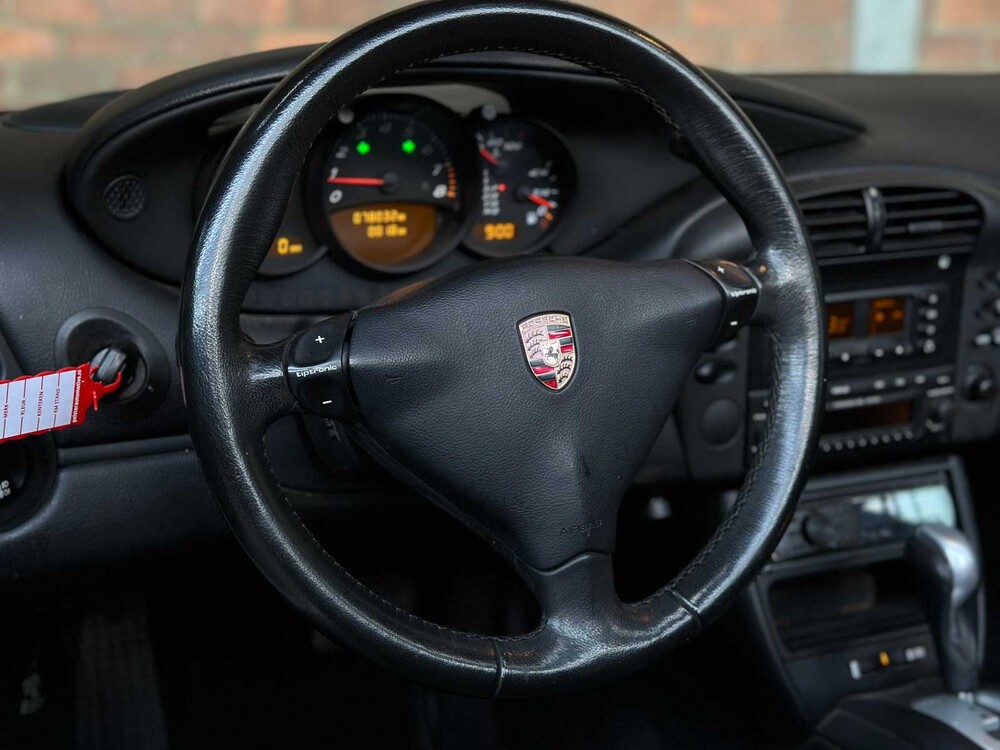 Porsche Boxster 986 Facelift 2.7 228pk 2003 Youngtimer