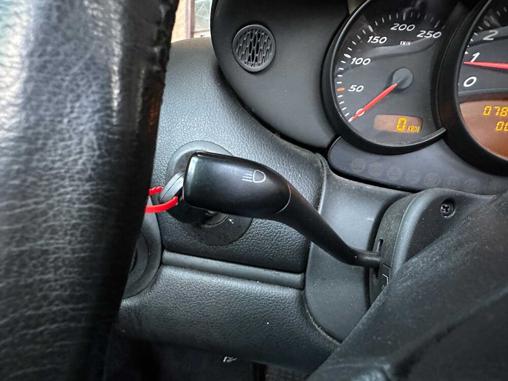 Porsche Boxster 986 Facelift 2.7 228pk 2003 Youngtimer