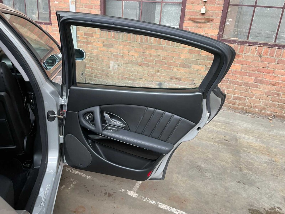 Maserati Quattroporte 4.2 V8 400PK 2006 Youngtimer