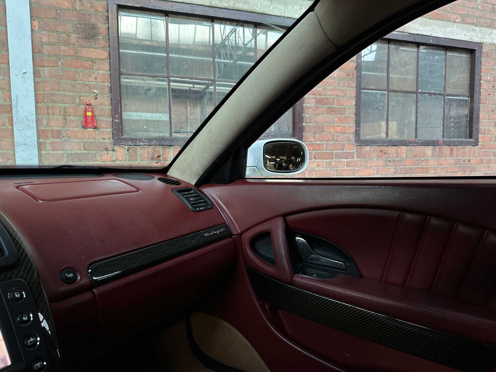 Maserati Quattroporte 4.2 V8 400PK ZF automaat 2007 Youngtimer