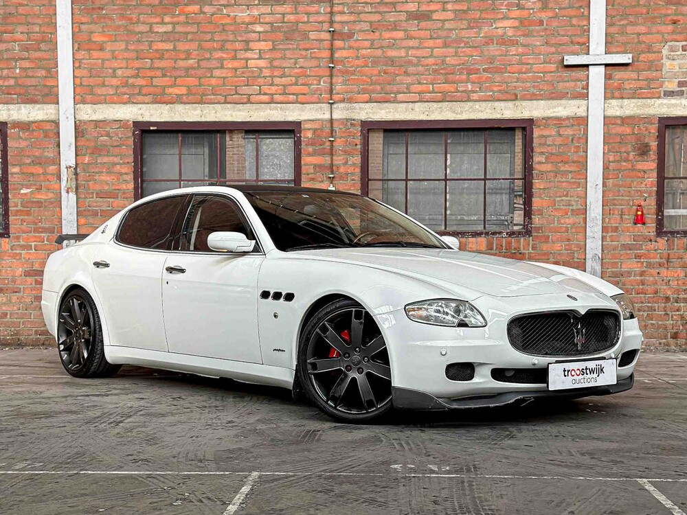 Maserati Quattroporte 4.2 V8 400PK ZF automaat 2007 Youngtimer