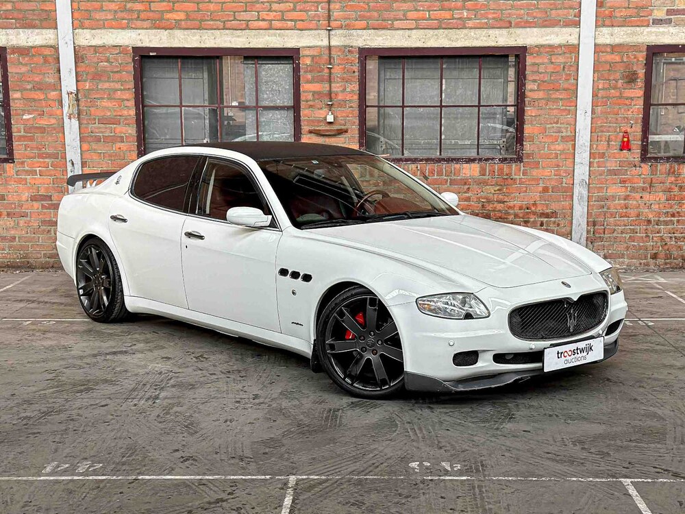 Maserati Quattroporte 4.2 V8 400PK ZF automaat 2007 Youngtimer