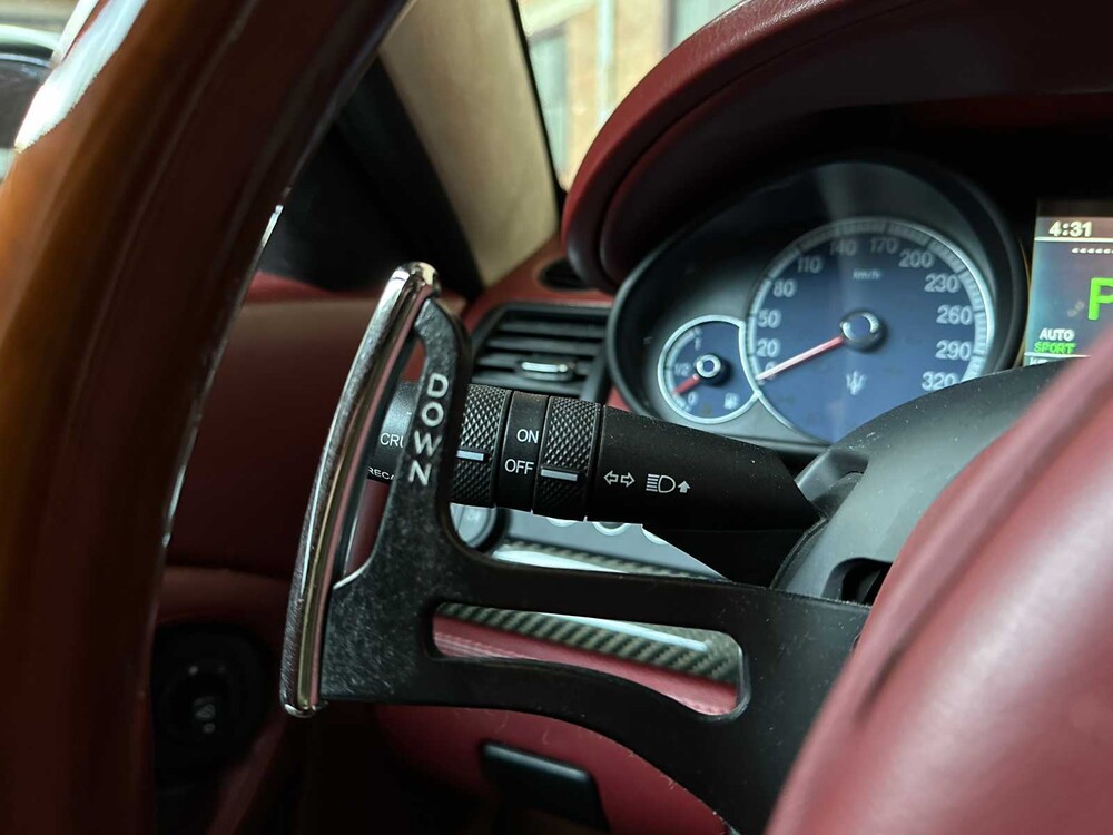 Maserati Quattroporte 4.2 V8 400PK ZF automaat 2007 Youngtimer