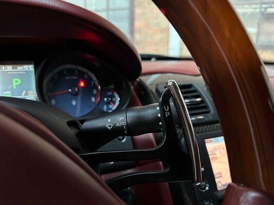 Maserati Quattroporte 4.2 V8 400HP ZF automatic 2007 Youngtimer