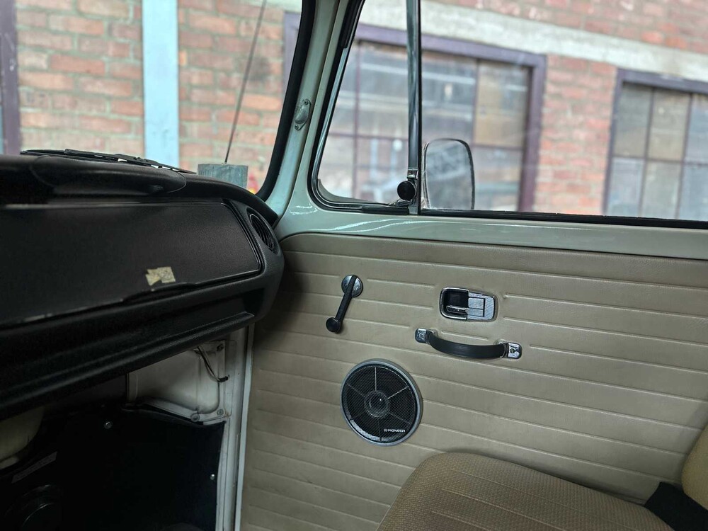 Volkswagen T2a Westfalia Camper (model 231) 46pk 1968, PM-87-27