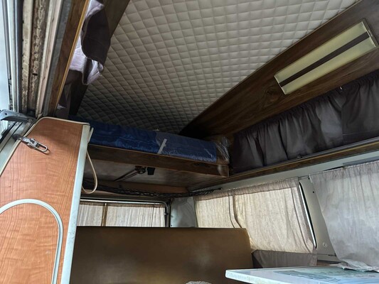 Volkswagen T2a Westfalia Camper (model 231) 46hp 1968, PM-87-27